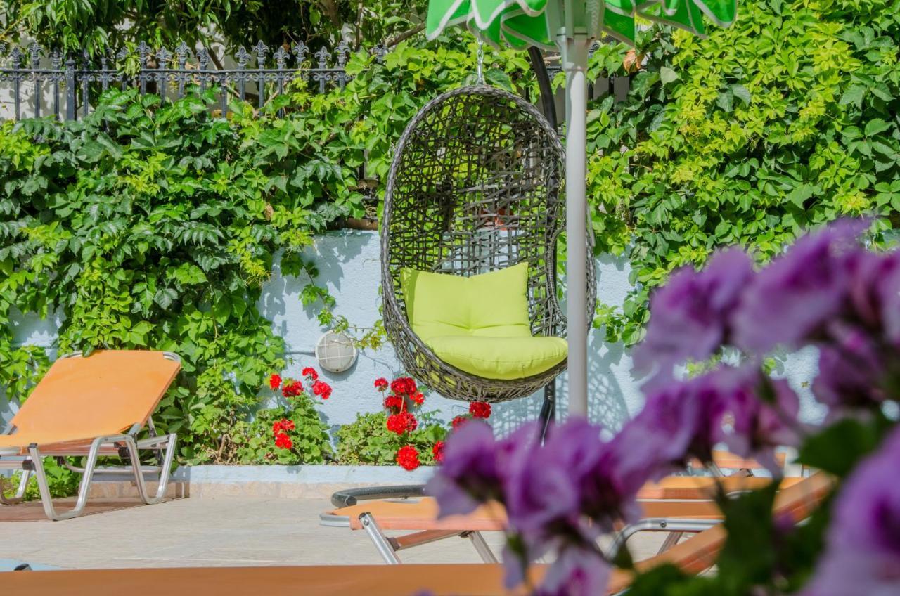 Emilia Hotel Apartments Rethymno  Ngoại thất bức ảnh